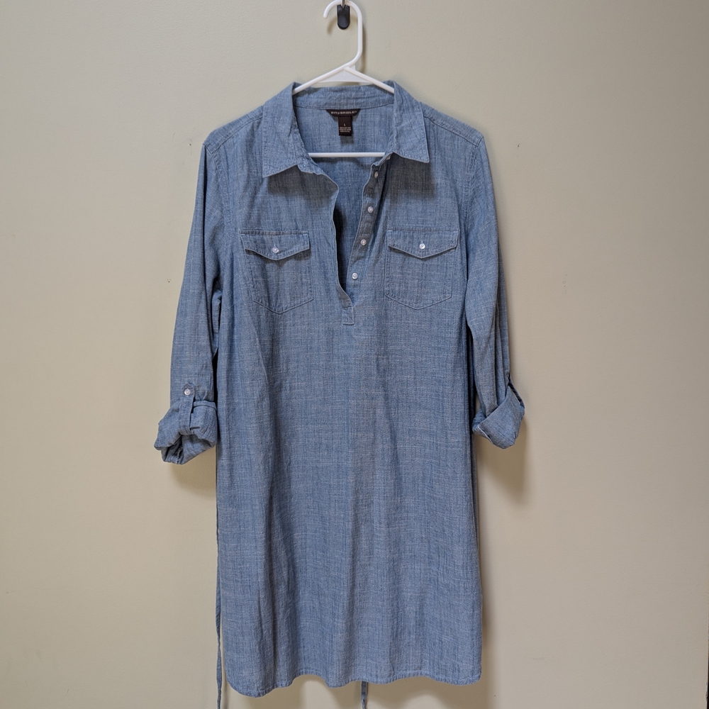 Bit & Bridle Light Blue Casual Button Down Shirt